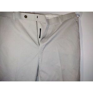 Handsome Roundtree & Yorke Men's Dress Pants